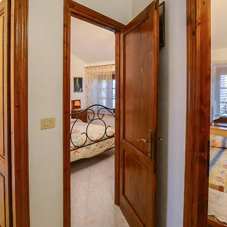 3 Bedroom In Gallicano